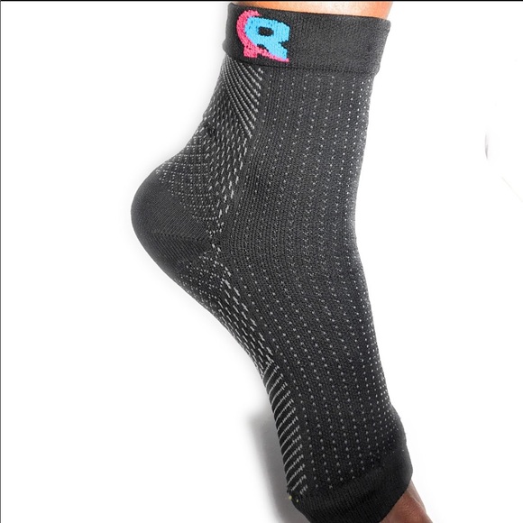 Compression Socks - Picture 4 of 7